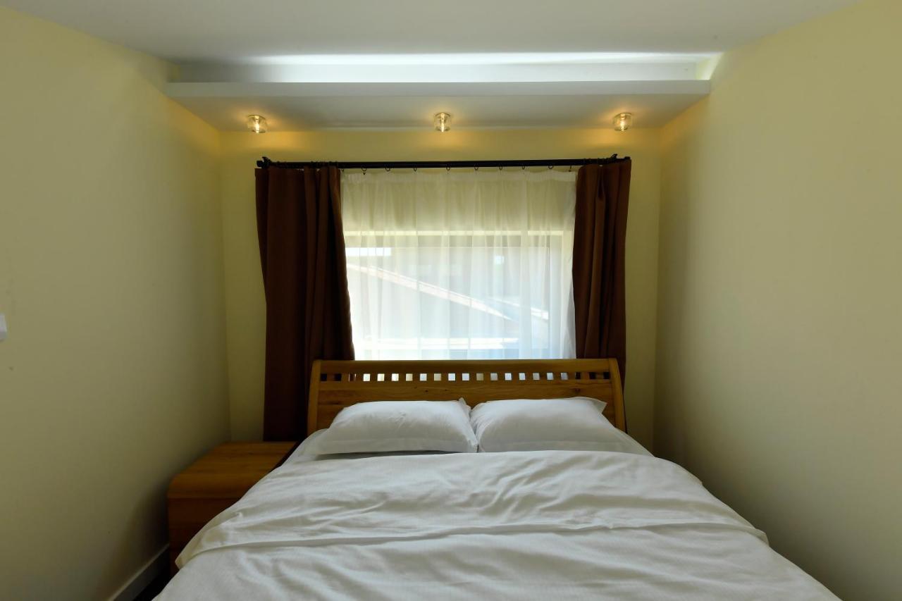 Villa Luxury Rooms - Wine Resort Smederevo Exteriör bild